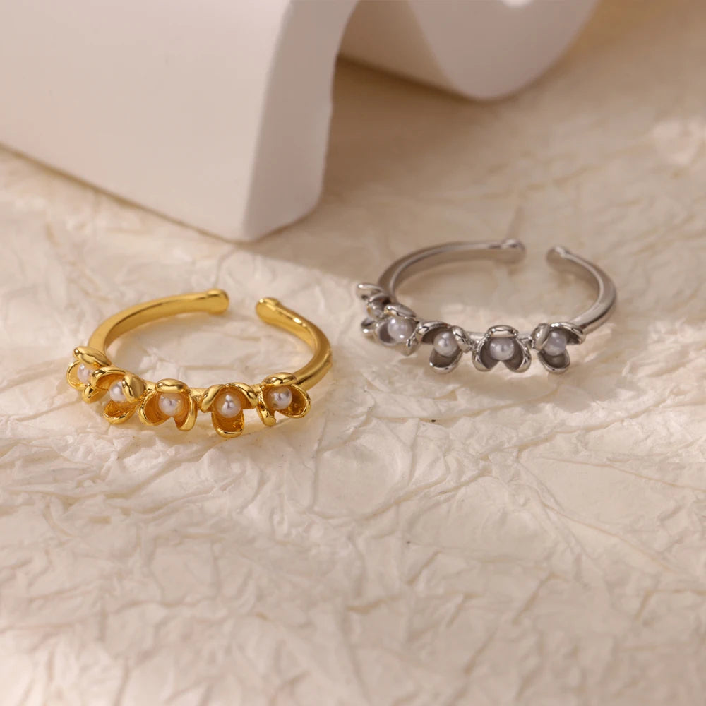 Minimalist Flower Ring