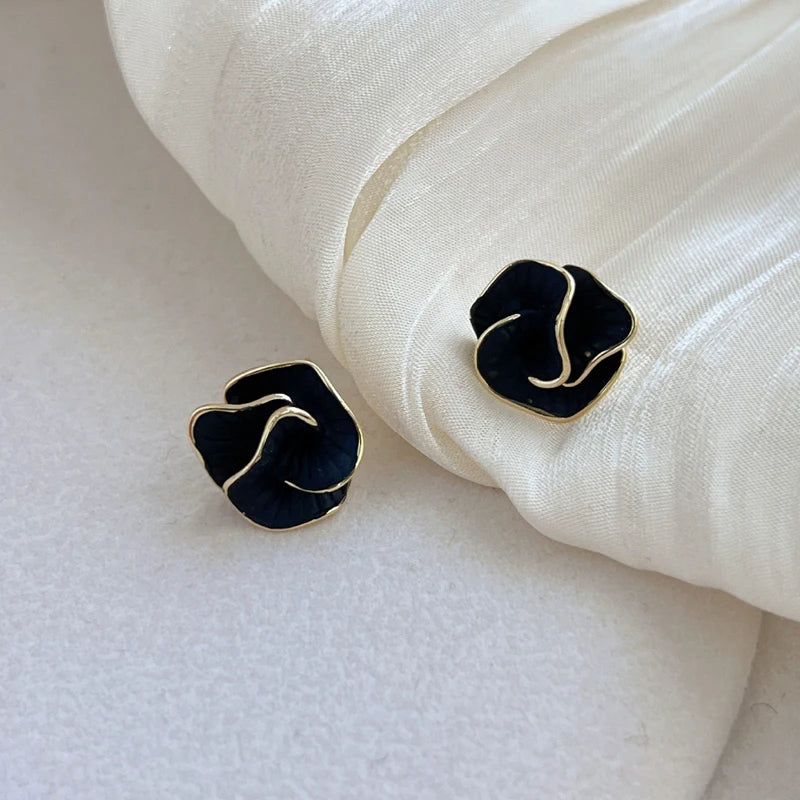 Black Flower Stud Earrings