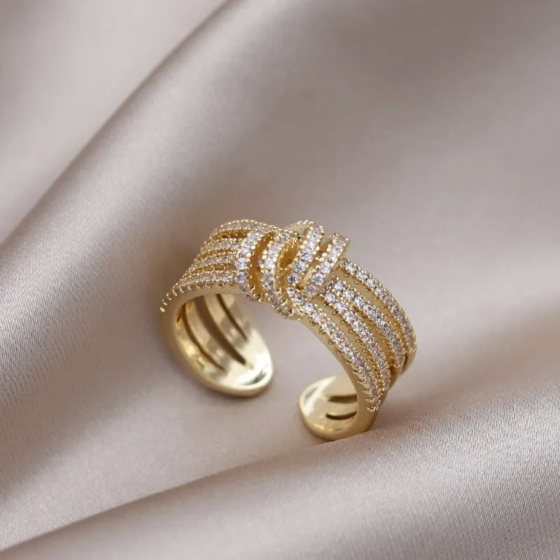 Cross Knotted Ring