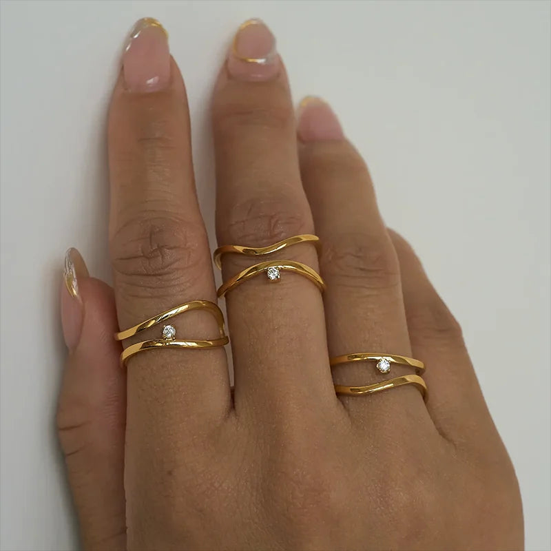 Dainty Solitaire Gold Ring