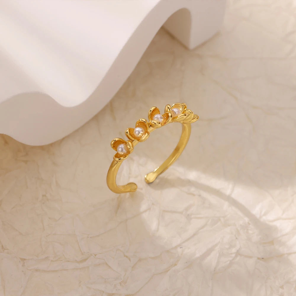 Minimalist Flower Ring
