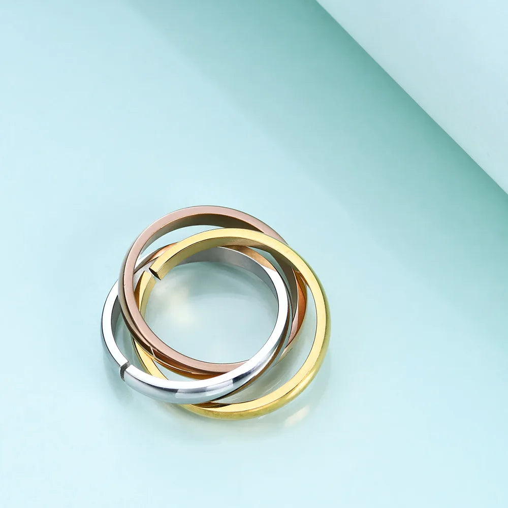 Tri-Color Interlocking Ring