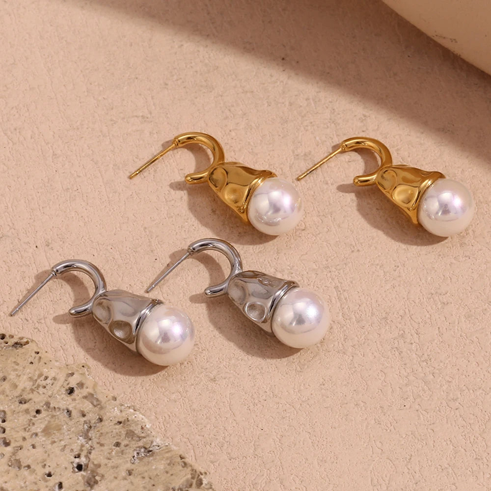 Pearl Droplet Earrings