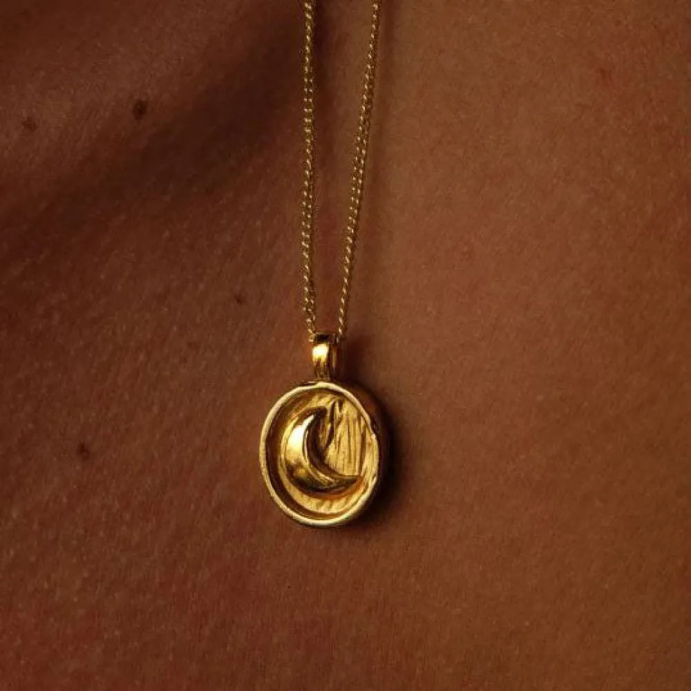 Sun-Moon Oval Necklace