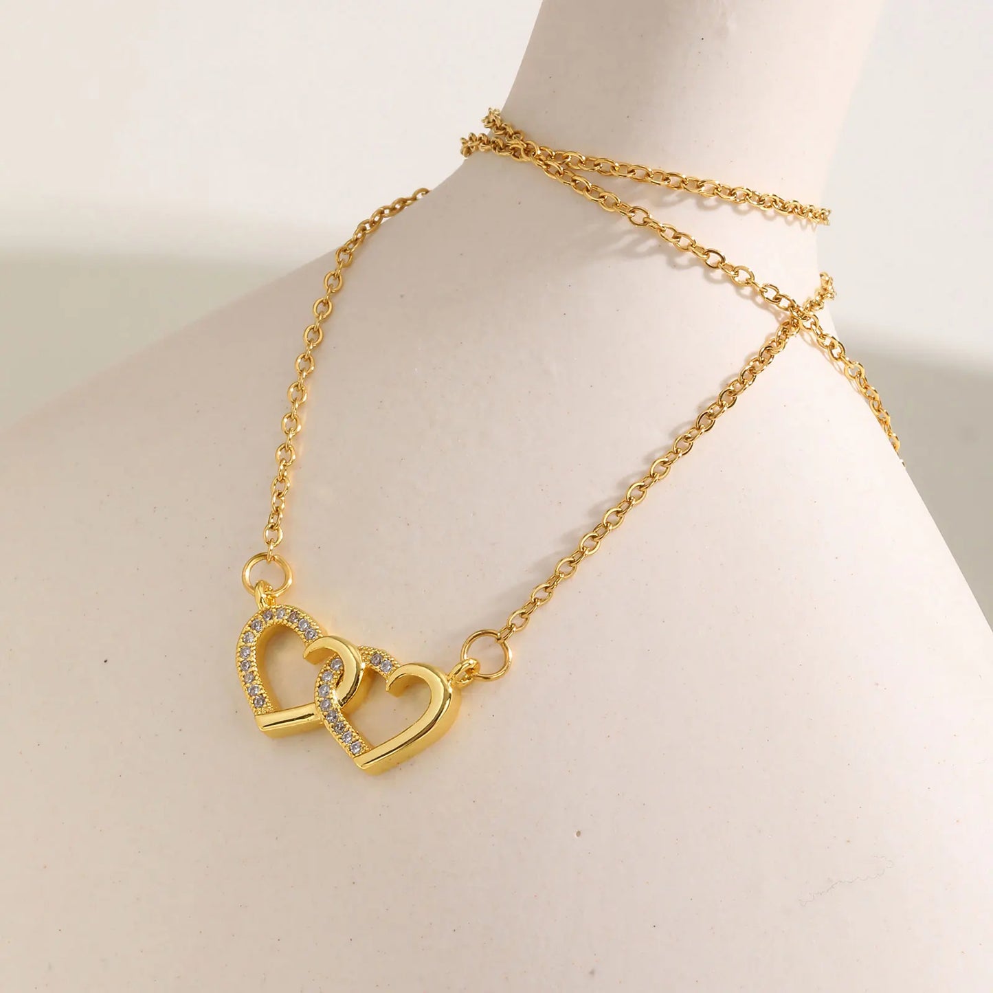 Zircon Interlocking Hearts Necklace