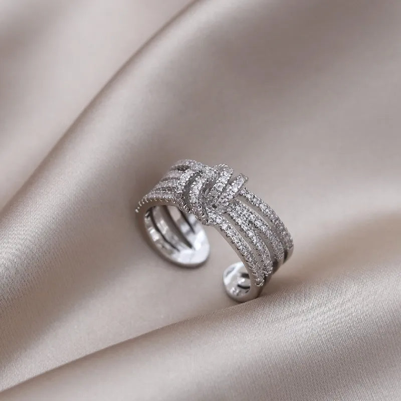 Cross Knotted Ring
