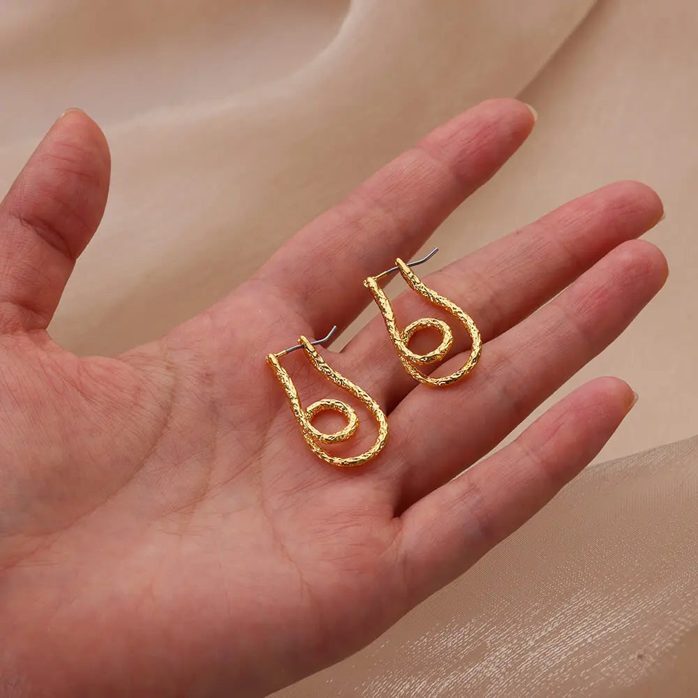 Curved Rope Stud Earrings