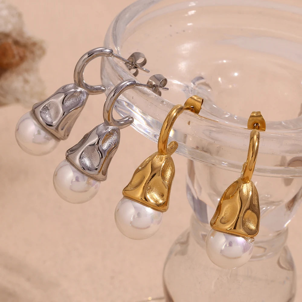 Pearl Droplet Earrings