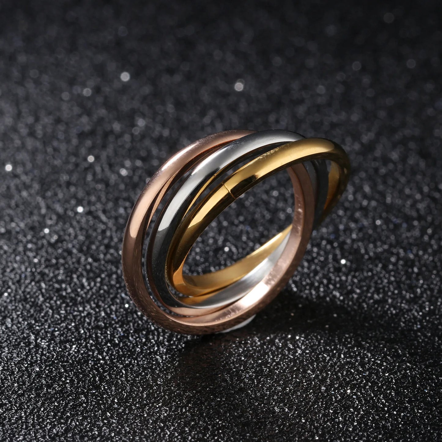 Tri-Color Interlocking Ring