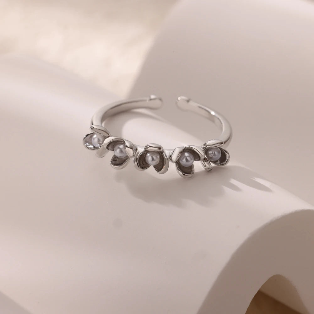 Minimalist Flower Ring
