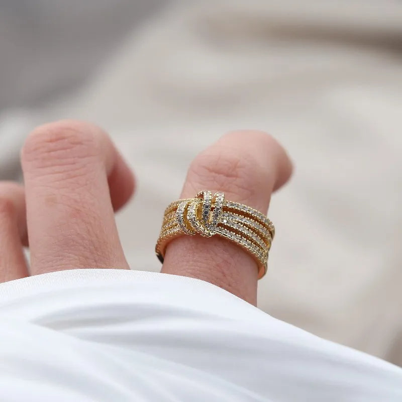 Cross Knotted Ring