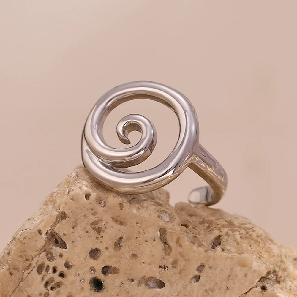 Simple Vortex Ring