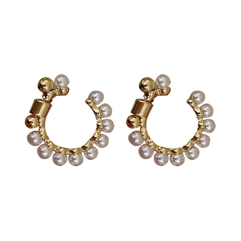 C-Shaped Pearl Earrings