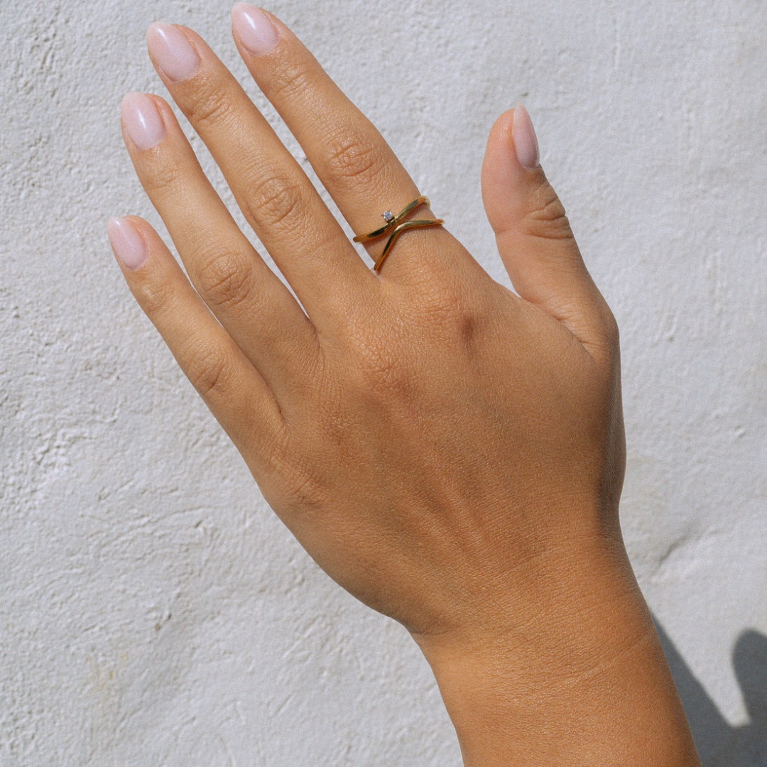 Dainty Solitaire Gold Ring