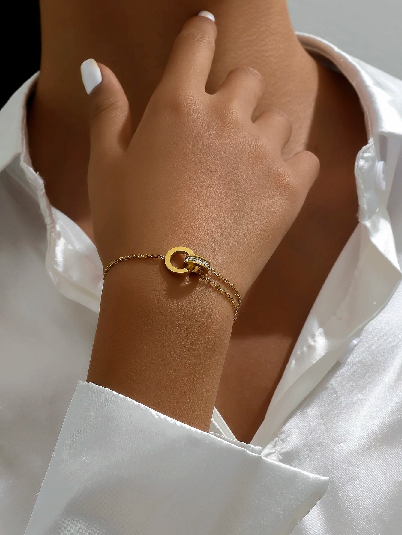 Gold Dual Ring Bracelet