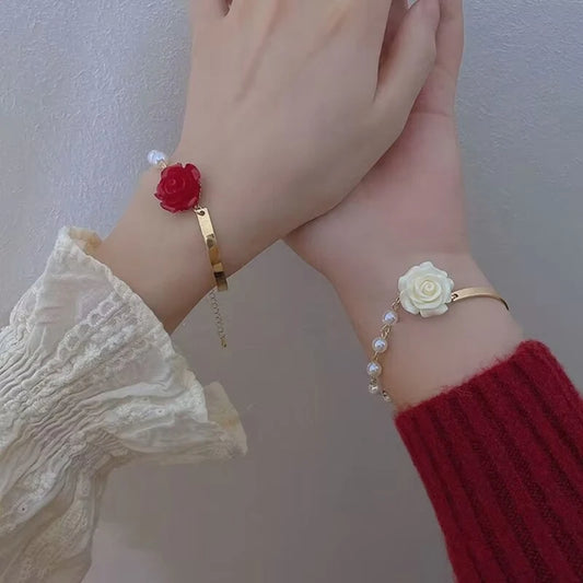 Rose Pearl Bracelet