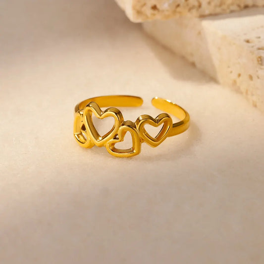 Hearts Ring