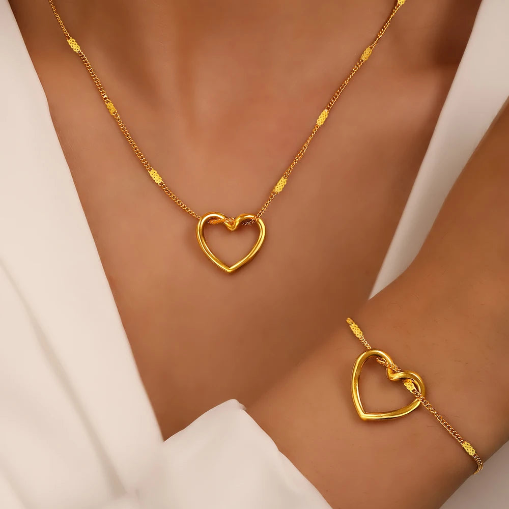 Twisted Heart Jewelry Set