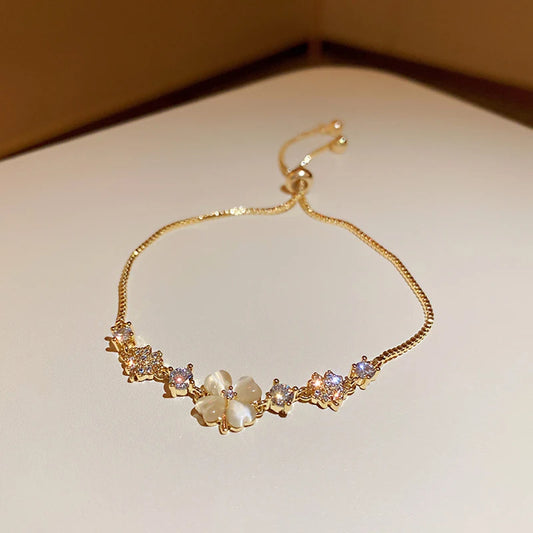 Zircon Opal Clover Bracelet