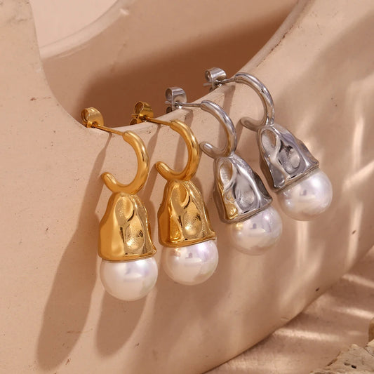 Pearl Droplet Earrings
