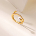 Twisted Geometric Ring