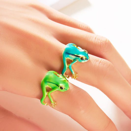 Lucky Leap Frog Ring