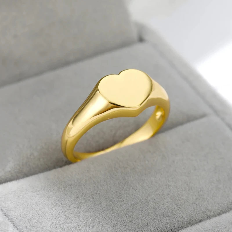 Minimal Couple Heart Ring