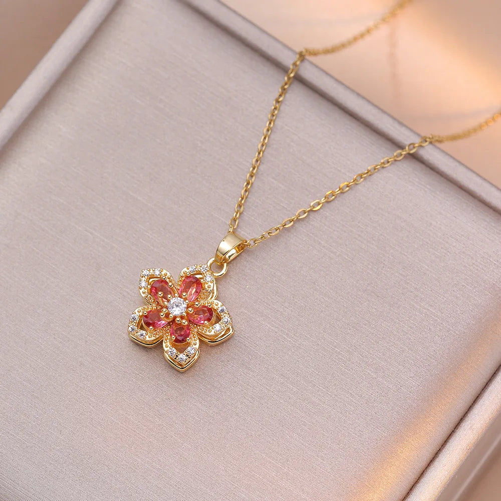 Spinning Flower Necklace