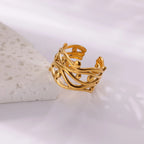 Twisted Wave Ring