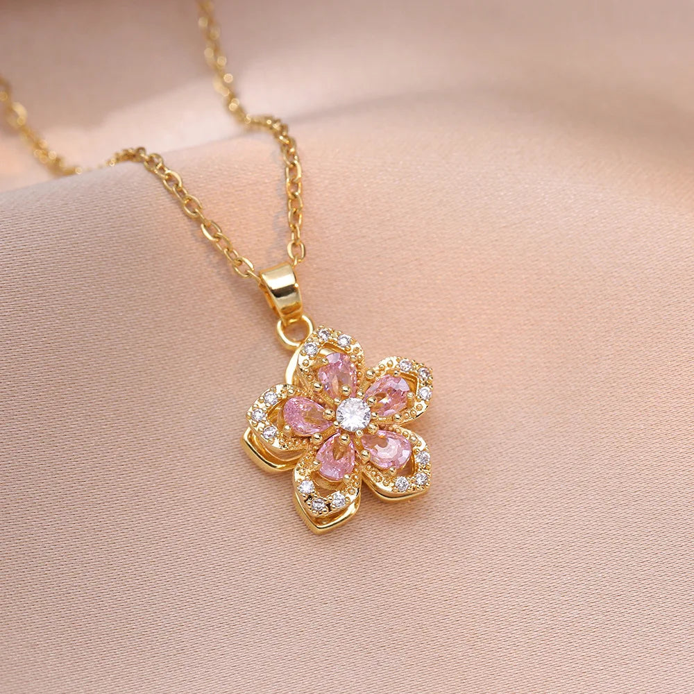 Spinning Flower Necklace