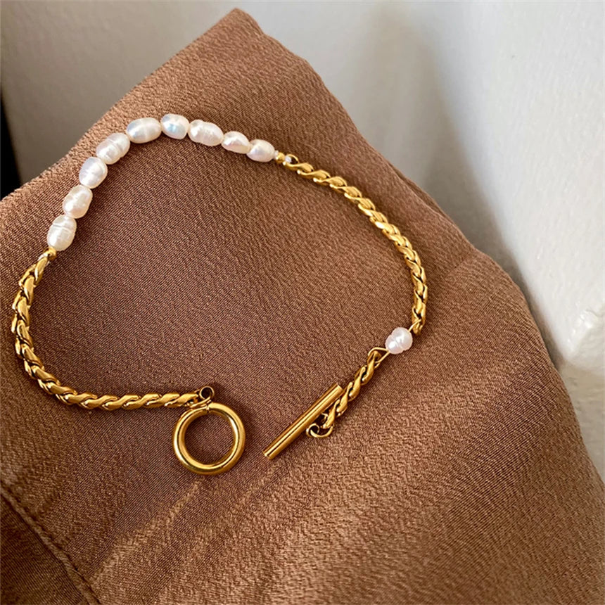 Pearl Buckle Chain Bracelet