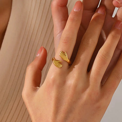 Hug Hands Ring