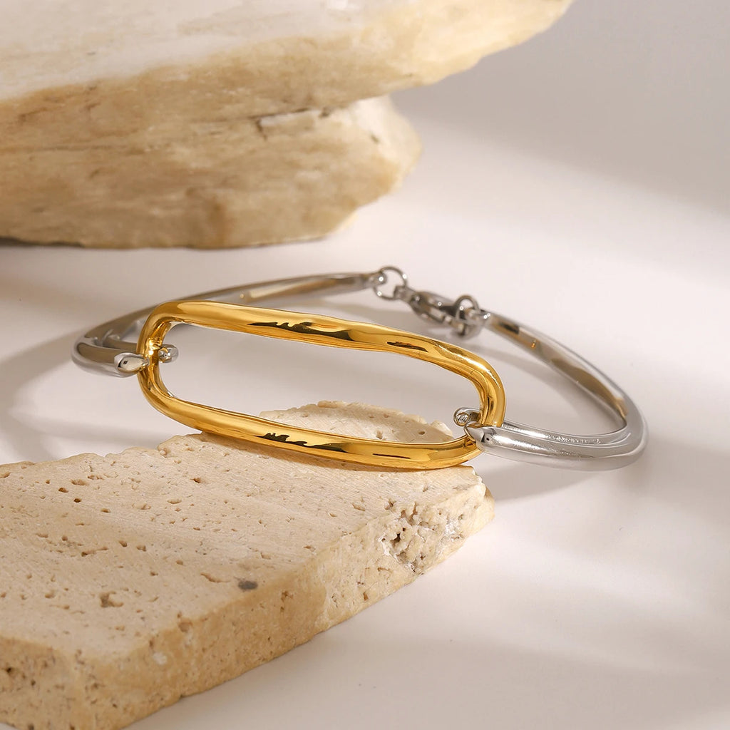 Oval Hollow Bracelet