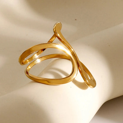 Unique Gold Criss Cross Ring