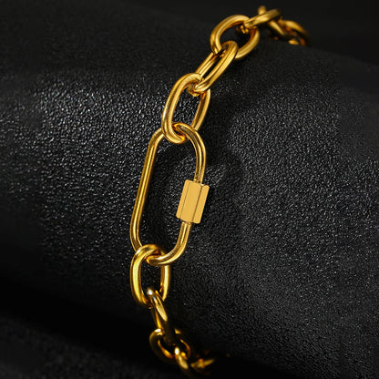 Chunky Buckle Chain Bracelet