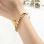 Twist Elegance Bracelet