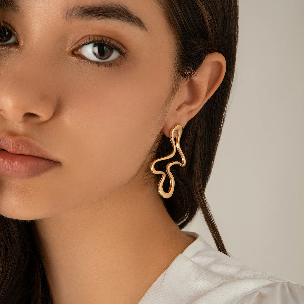 Irregular Hollow Geometric Earrings