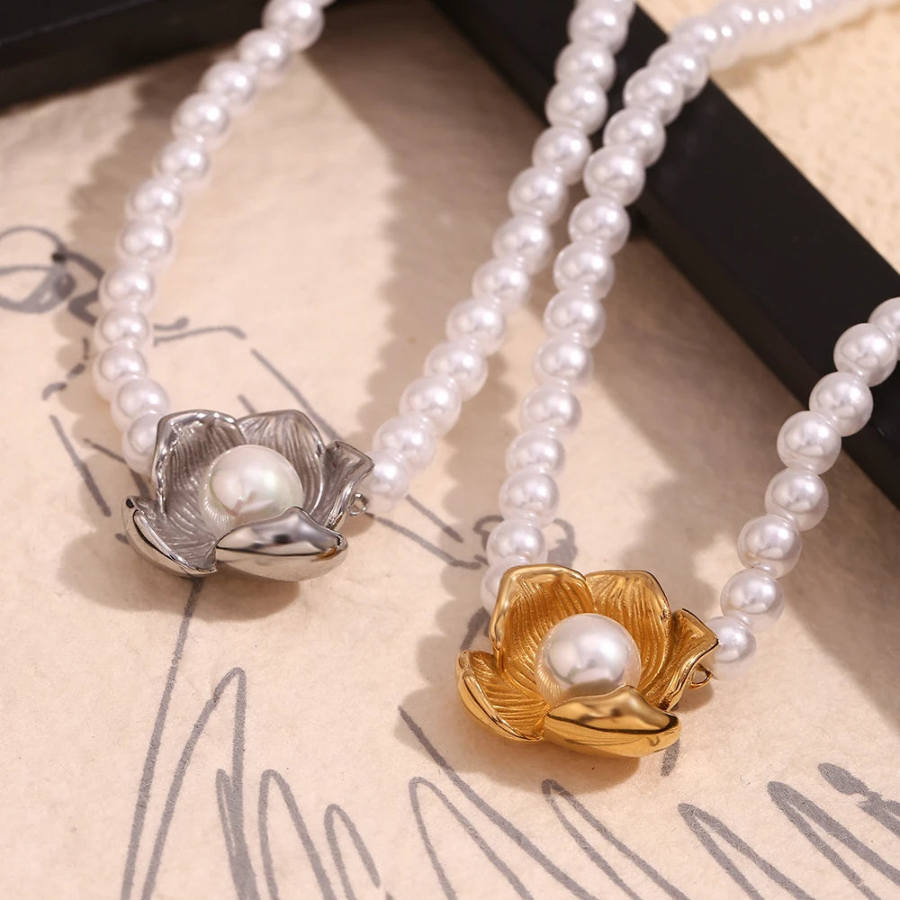 Pearl Flower Necklace