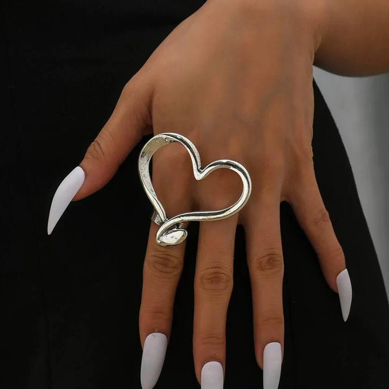 Adjustable Hollow Heart RIng