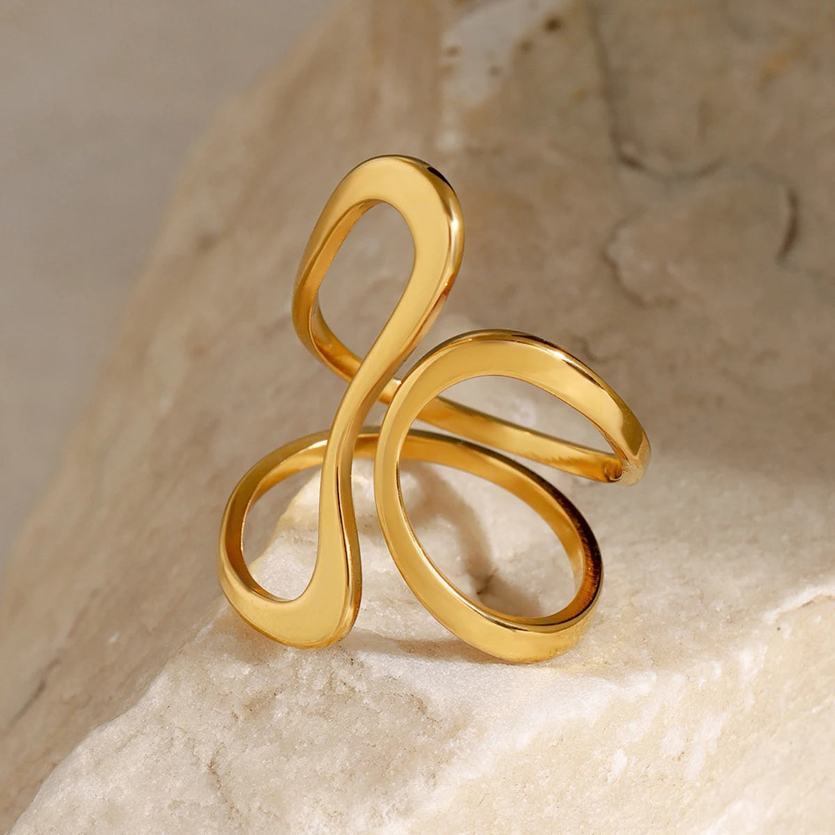 Unique Gold Criss Cross Ring