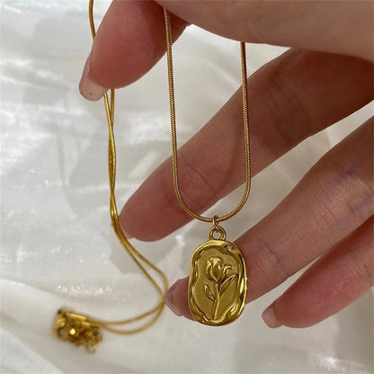 Geometric Rose Necklace