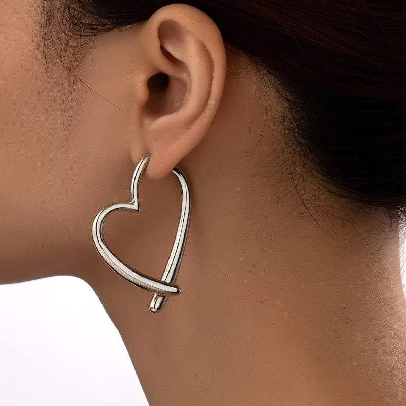 Personality Love Earrings