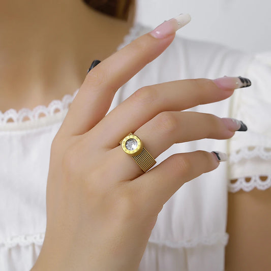 Mesh Roman Numeral Ring