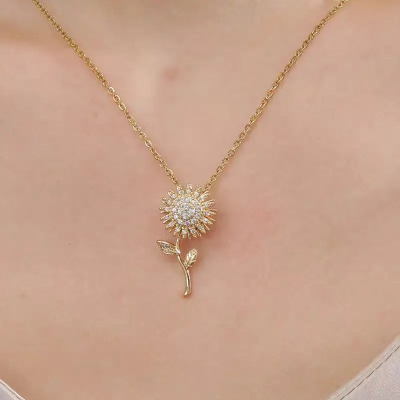 Rotatable Sunflower Necklace
