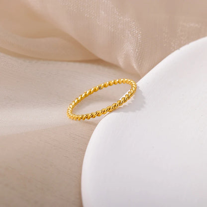 Twisted Spiral Ring
