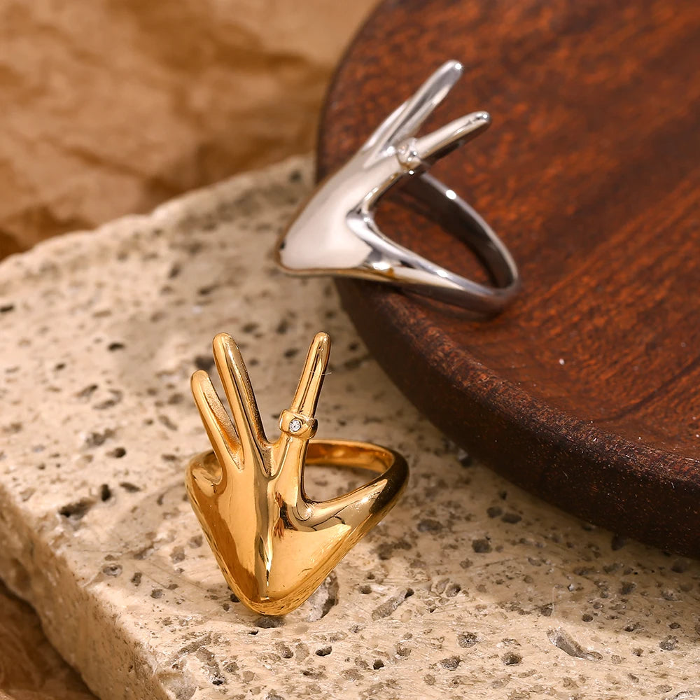 Hand Shape Rings Hand Shaped Ring – Précieux