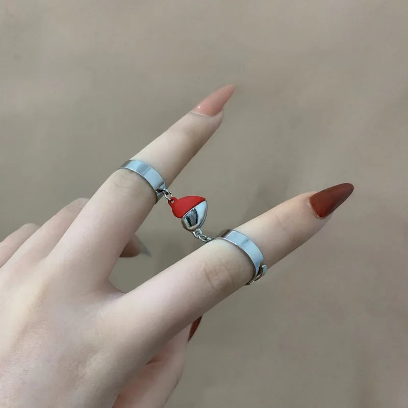 Linked Heart Couple Rings