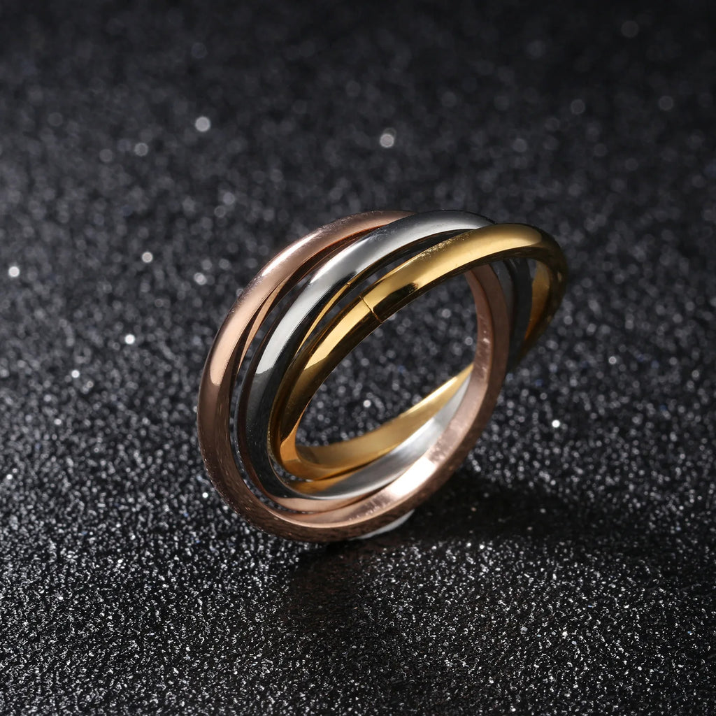 Tri-Color Interlocking Ring