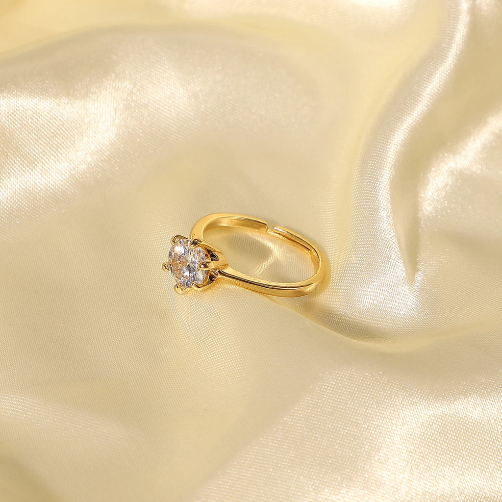 Round Zircon Ring