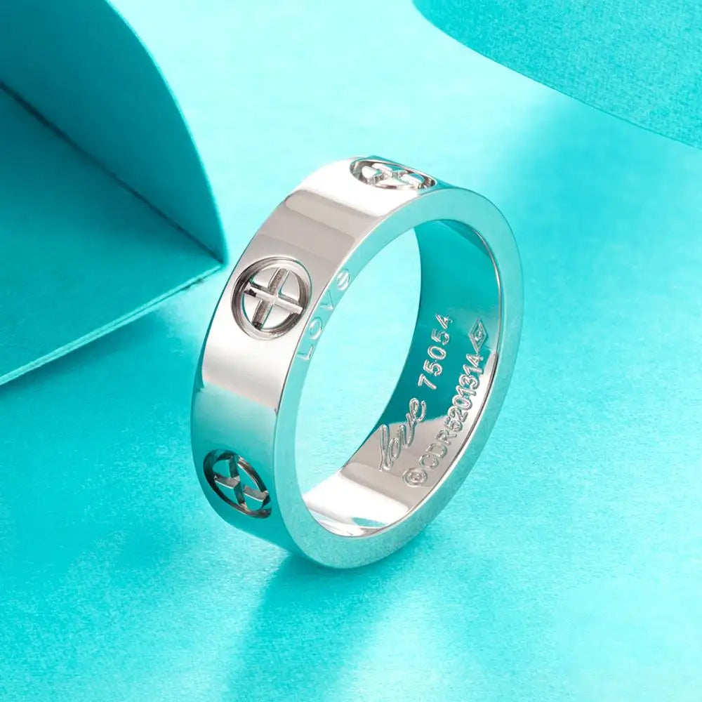 Classic Cross Ring